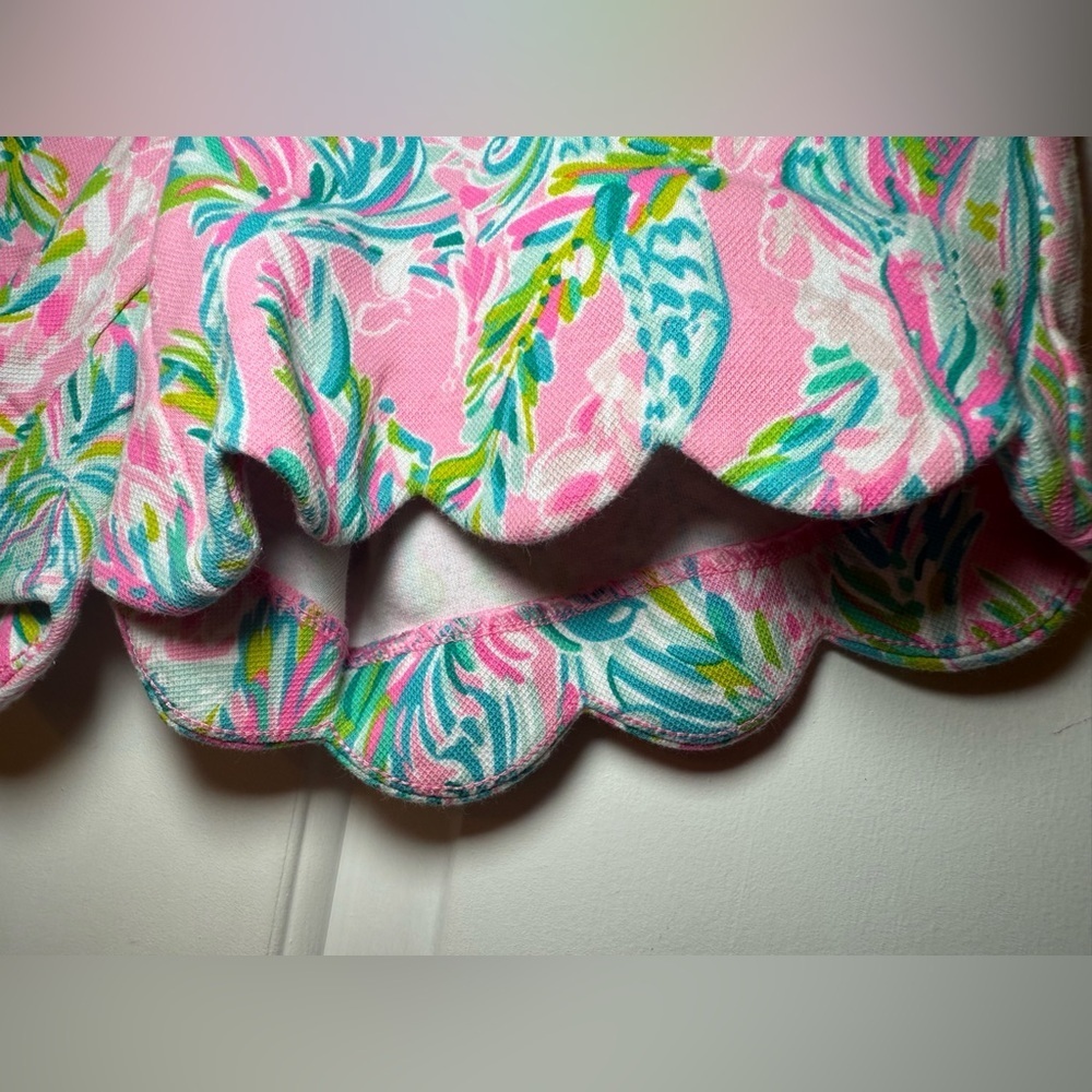 Lilly Pulitzer Buttercup Scalloped Knit Shorts Sz 2 Vibrant Colors Hot Pants - Picture 5 of 8